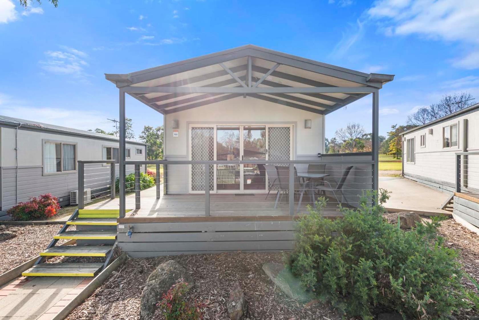 Hotel Lake Hume Holiday Park Exterior foto