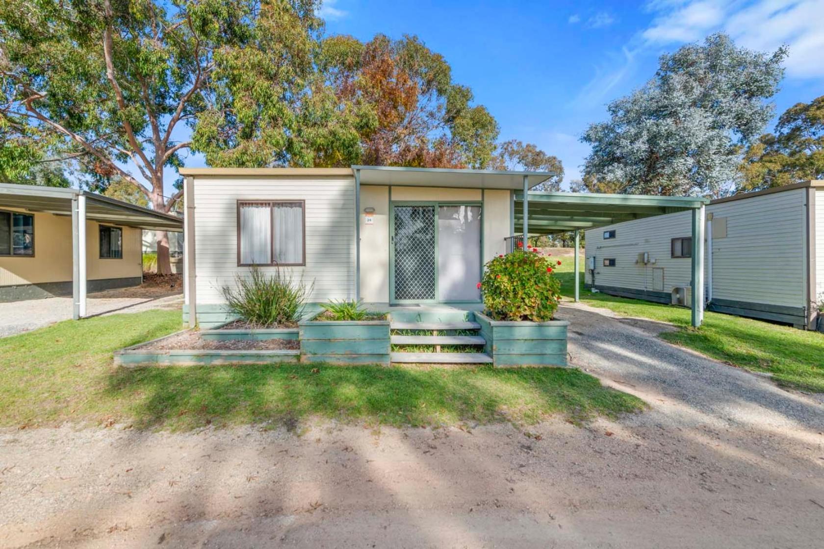 Hotel Lake Hume Holiday Park Exterior foto