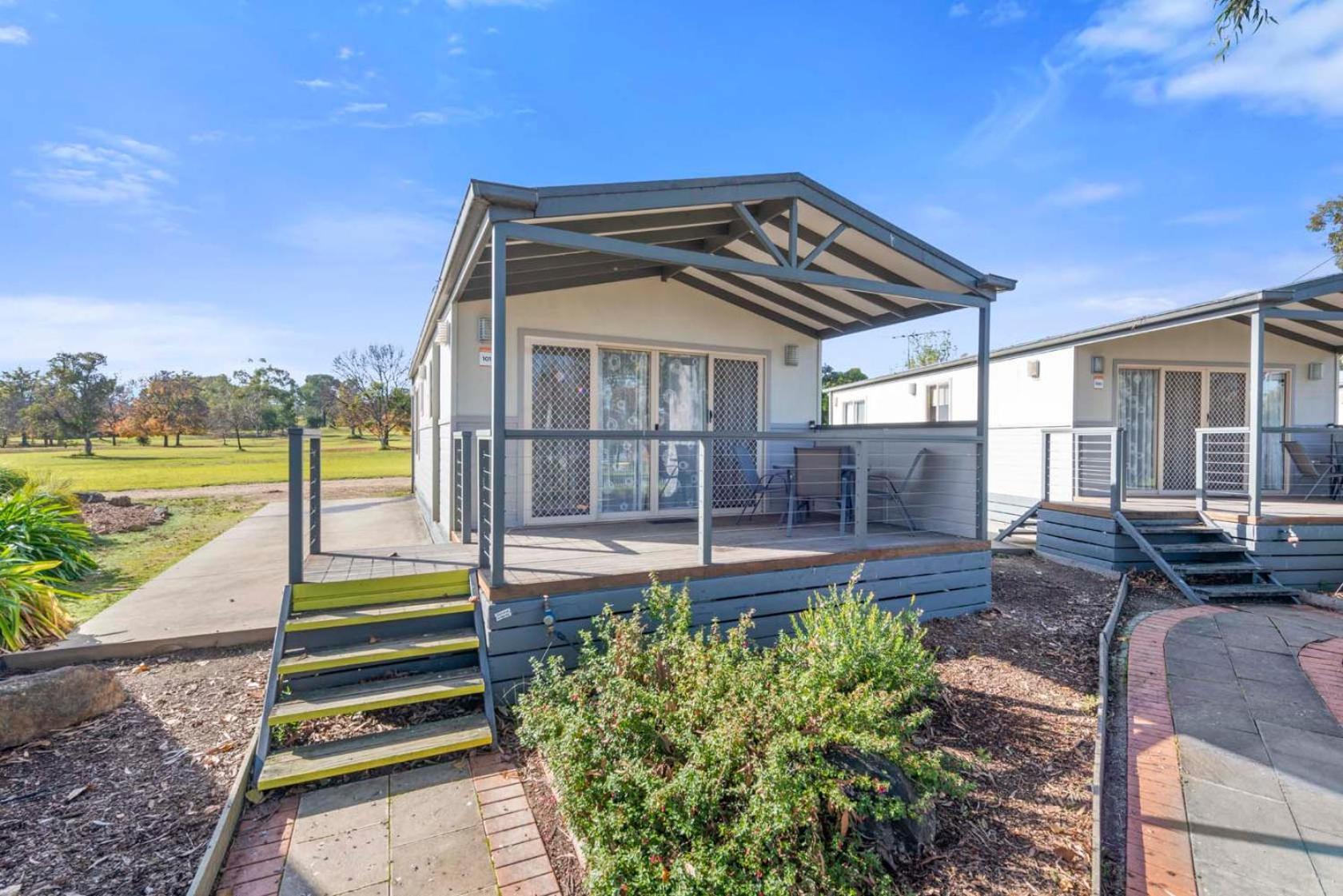 Hotel Lake Hume Holiday Park Exterior foto