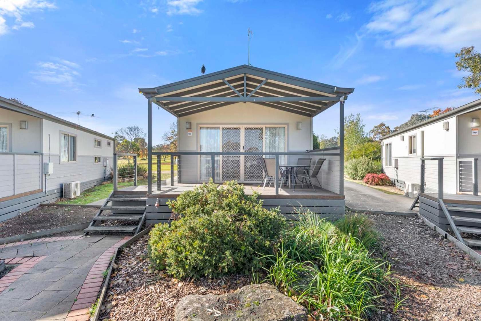 Hotel Lake Hume Holiday Park Exterior foto