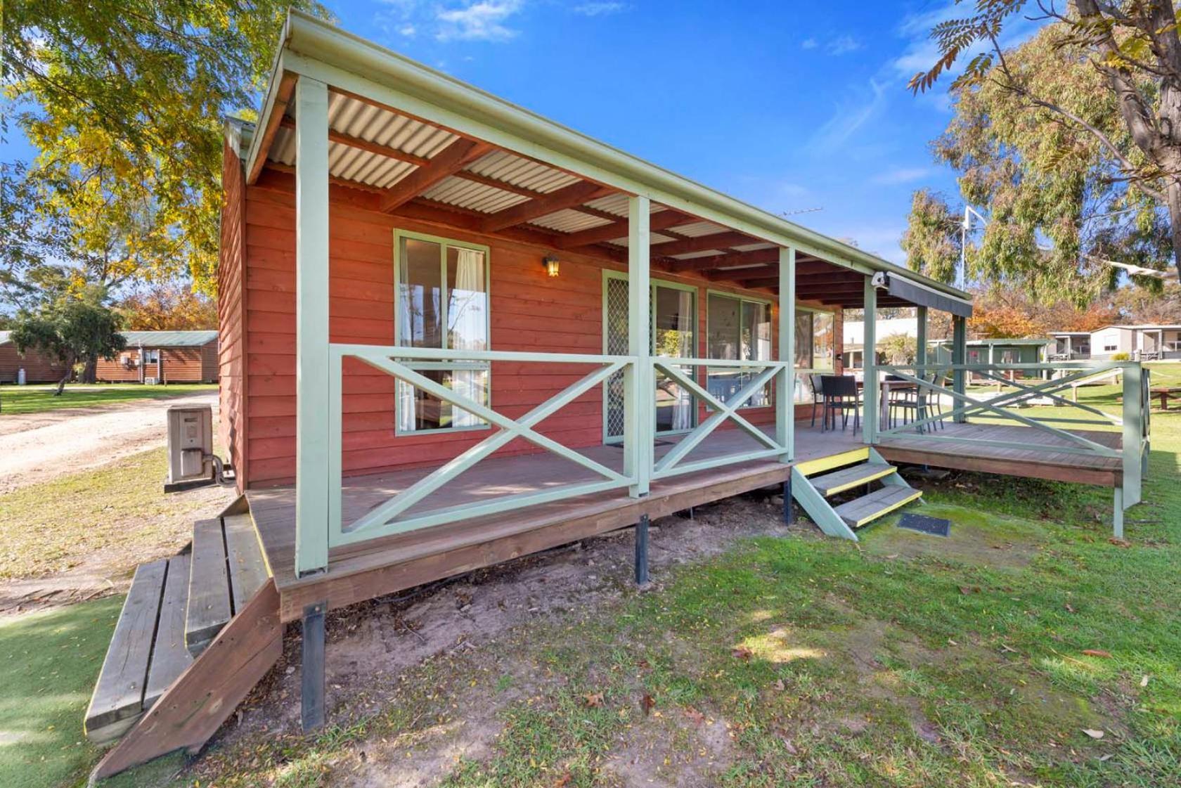 Hotel Lake Hume Holiday Park Exterior foto