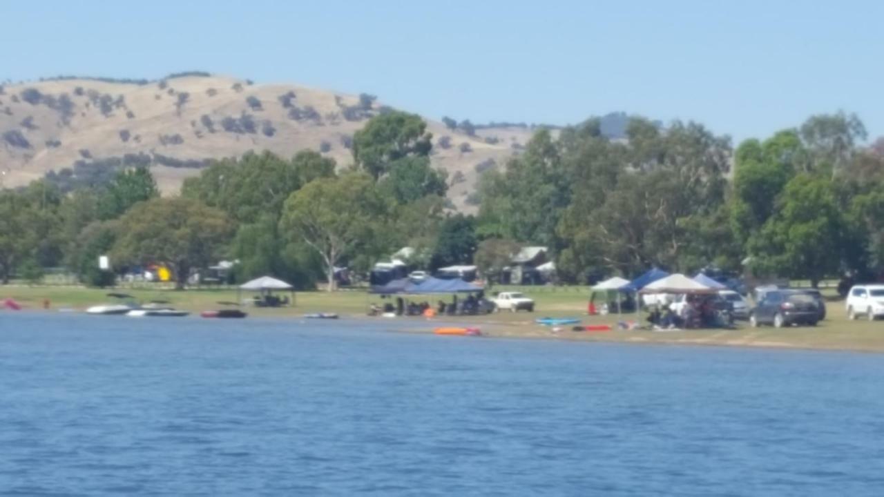 Hotel Lake Hume Holiday Park Exterior foto